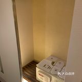 地铁站后面的电器街许多餐厅都可以吃早饭