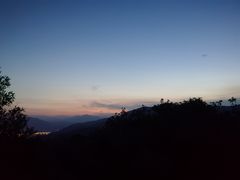 -鬼笑石后山停车场
