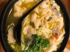 -鑫花溪牛肉米粉(凤凰街创始总店)