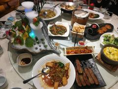 -花溪雨·森林餐厅(石基店)