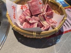 草莓肥牛慕斯卷-生活如沸·顺德水牛奶火锅(人民广场店)