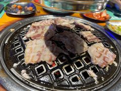 -唯成•韩国炭火烤肉 유성고기