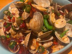 -六福烧烤酒馆(秦隆步行街店)