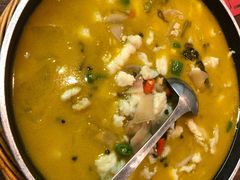 -有红鸡毛店·川菜(建设路店)