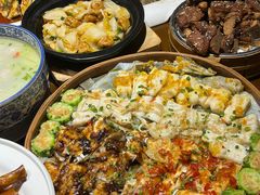 -牛头鱼庄·地道广西菜(西明店)