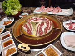 -猪啊牛呀羊啊铜盘烤肉(正大广场店)