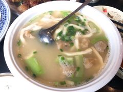 豆汤炖酥肉-老幺泉水鸡