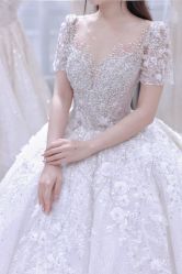 -莫小姐婚纱