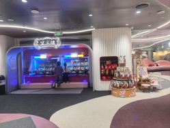 -奈尔宝·国风主题儿童乐园·亲子餐厅(豫园商城店)