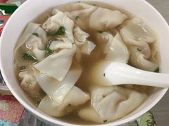 -周震馄饨