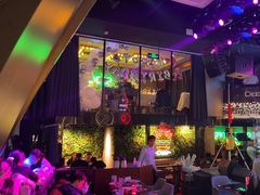 -DEEP·美式餐吧(五棵松华熙LIVE店)