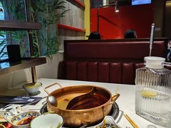 -牛村来人潮汕牛肉火锅(西单店)