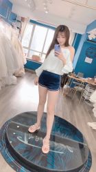 -莫小姐婚纱