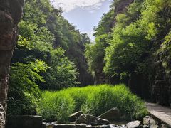 -龙潭大峡谷