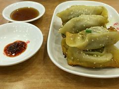 -小姜锅贴(凤凰街店)