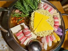 -恩你小木屋·韩式料理(假日广场店)