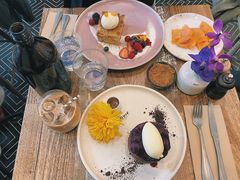 hot&nbsp;cake-FLOVIE FLORIST CAFE