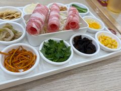 -花馬肆.云南过桥米线(汉神购物广场现场熬汤店)