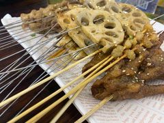 -亮亮烧烤(积玉桥总店)