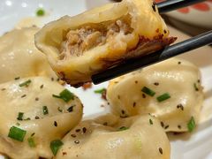 -李与白包子铺(桐梓林店)