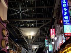-牛车水美食街