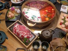 -湊湊火锅·茶憩(上海合生汇店)