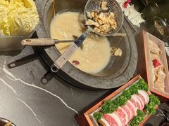 -芸山季·云南山珍菌火锅(万象前海店)