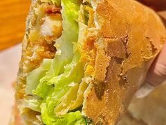-八月美食小馆(银泰城总店)