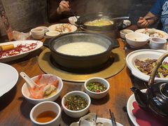 -大良毋米粥·粥底火锅(岭南天地店)