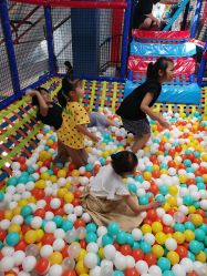 -动力星球家庭亲子游乐中心