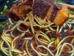 好大一块肉-小龙大肉面馆
