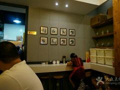 -秦云老太婆摊摊面(全国总店)