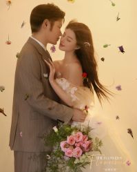 -薇薇新娘婚纱摄影连锁品牌(瘦西湖店)