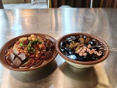 冒鸭血-蜀川川破店·江湖菜·烧烤(北京首店)