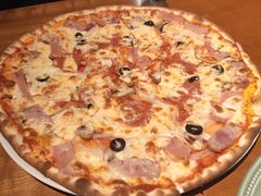 -JINNS锦时 steak&pizza(浸信会礼拜堂旧址店)