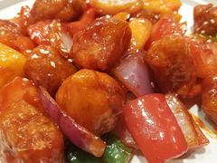 菠萝咕噜肉-鹅冠港式茶餐厅(来福士店)