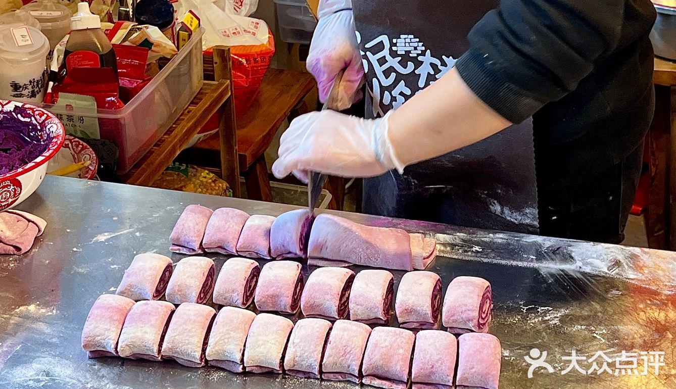 天津居民楼里的老火锅🍲手工花卷绝了❗️