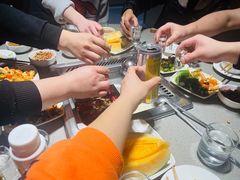 -海底捞火锅(杭州滨江九宜城店)
