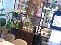 -必胜客(上海新南方商城PH店)