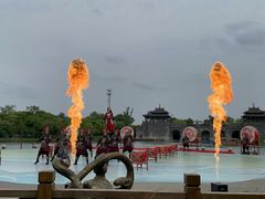 -茅山东方盐湖城景区