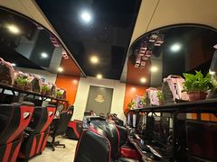 -鹏羽电竞馆(万盛东地铁站店)