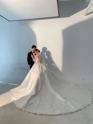 -MAO亲爱的猫婚纱摄影工作室