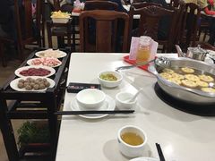-粤潮牛肉火锅店(江南大道店)
