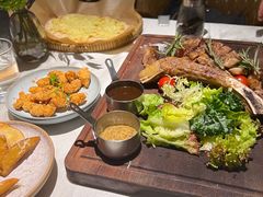 -Mark&Mars Restaurant