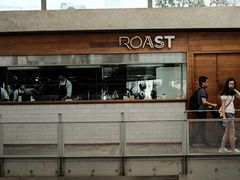 -ROAST coffee & eatery