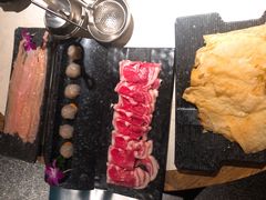 干贝咸蛋黄虾滑-哥老官重庆美蛙鱼头(西湖银泰十一哥店)