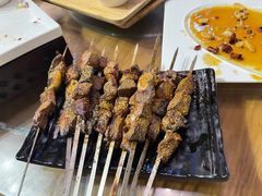 -小河公主秘制烤羊腿(小绿谷店)