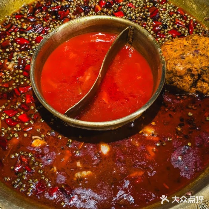 哥老官重庆美蛙鱼头(西湖银泰十一哥店)图片