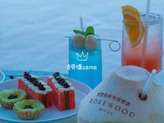 -瑰丽酒店·海吧·天际下午茶·现场DJ·天台酒吧