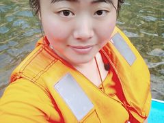 -安吉龙王山峡谷漂流